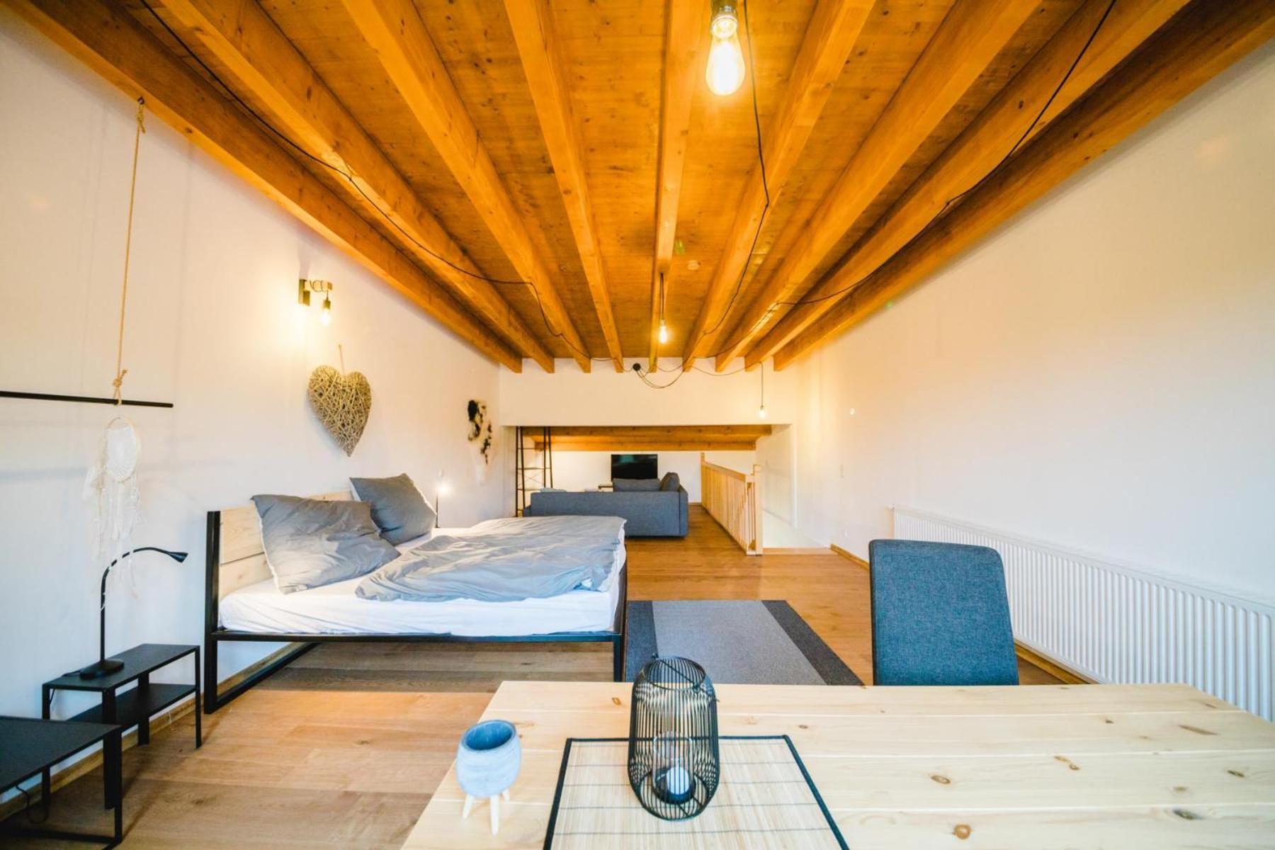 Achalm Hof Apartment